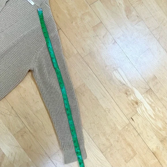 KIRUNDO Cardigan Sweater in Khaki, size medium - Picture 7 of 10